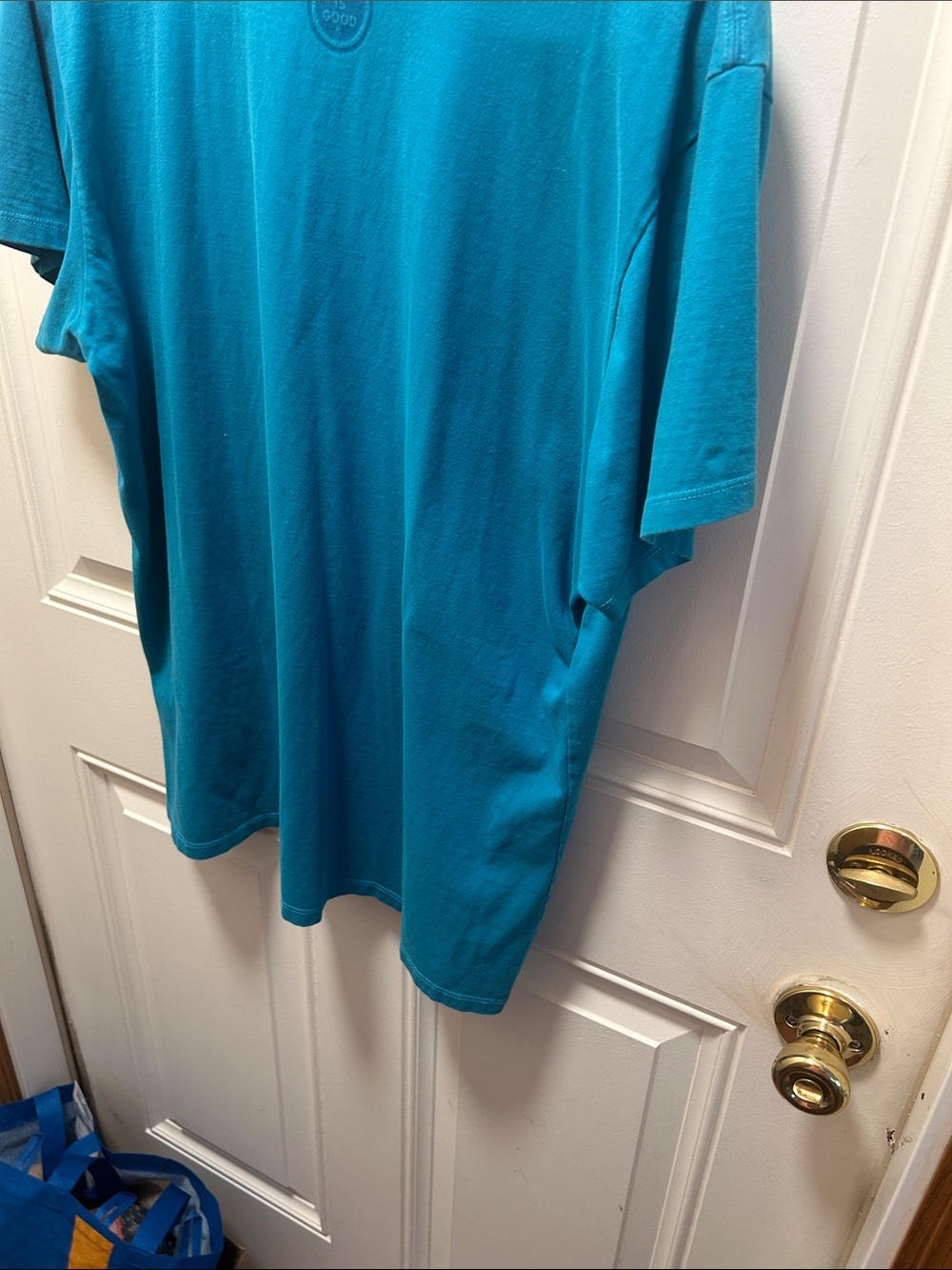 Life Is Good Teal V-Neck Short Sleeve Tee with Seasonal Heart Graphics - Picture 7 of 10